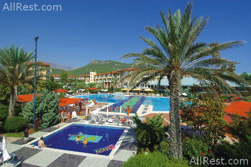 Le Jardin Resort Hotel 4